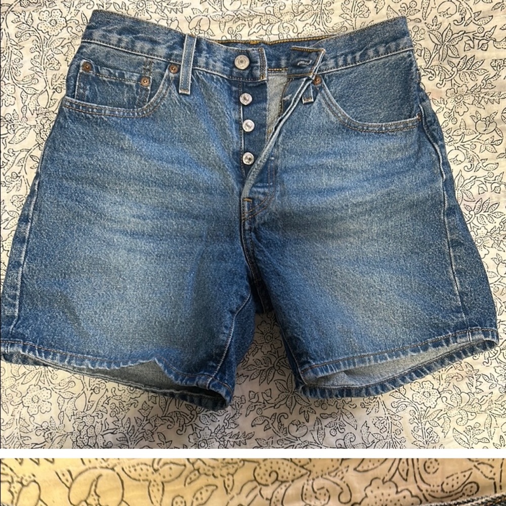 Levi's Classic Blue Denim Shorts